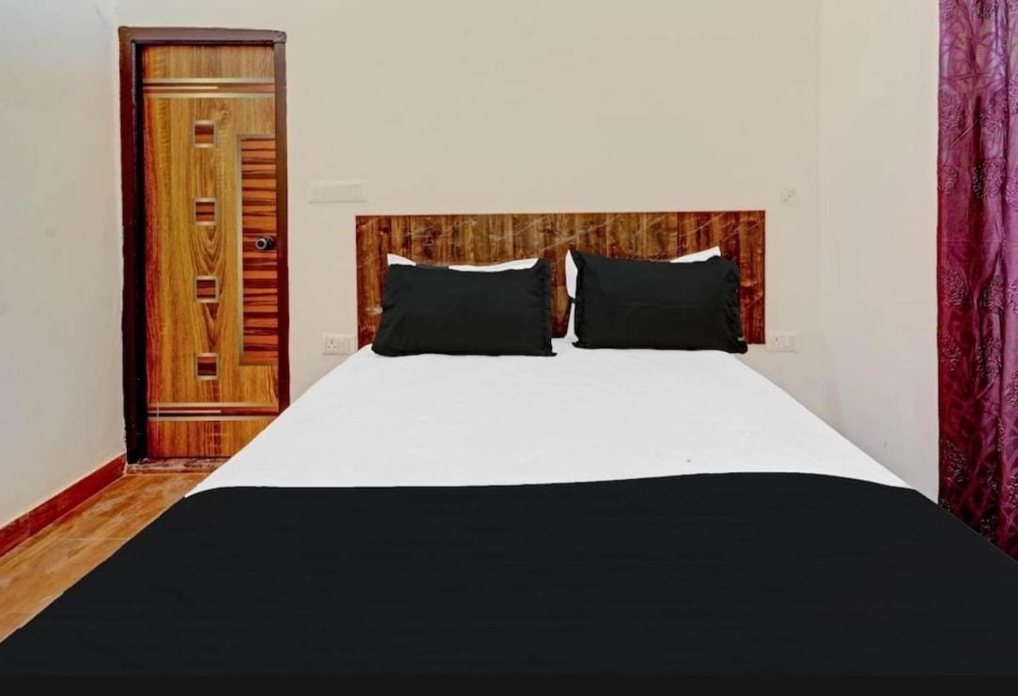 Gayatri Palace Samastipur Экстерьер фото
